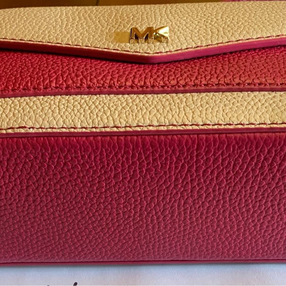 MK Pink Bag - Picture 3 of 5